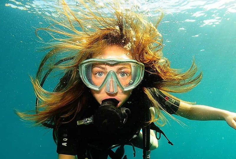 Ibiza Scuba Diving for Beginners and Snorkeling - Language and group comfort: English and Spanish instruction