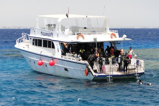 Intro Diving for Beginners 2 Stops Diving with Lunch - Hurghada - Lunch on Board: The Fuel That Makes a Difference