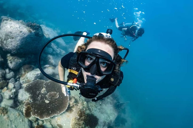 Koh Tao: PADI Try Diving Experience - The PADI briefing and shallow-water practice (how they keep it simple)