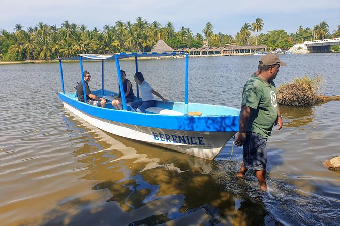Lagoon Adventure: Jungle, Turtle Release & Cliff Diving Spectacle - Food and drinks: lunch that’s part of the show