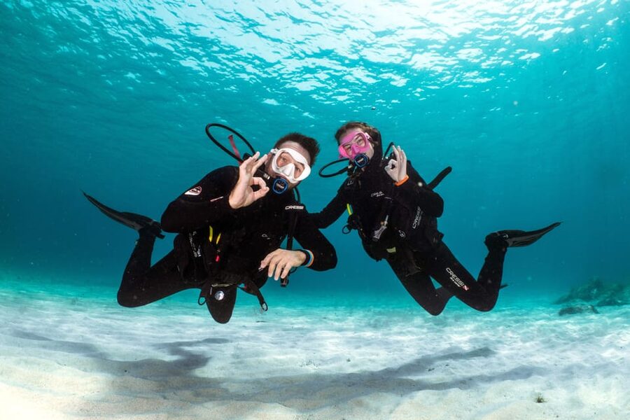 Lanzarote: Scuba Diving for Beginners with 2 Dives - Who should book this (and who will feel out of place)
