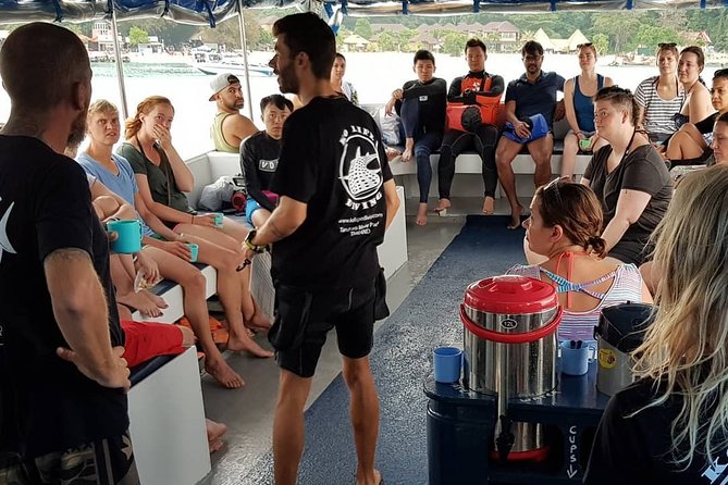 Learn to scuba dive with professional instructors - 3 days - What the PADI or SSI Open Water Diver course actually gives you