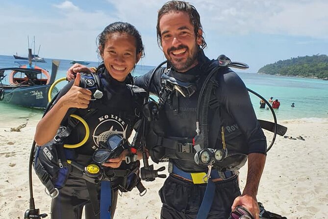 Learn to scuba dive with professional instructors - 3 days - Who should book this course on Ko Lipe (and who might pause)
