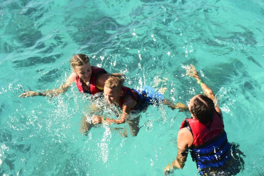 Makadi Bay: Snorkelling and Diving Island Trip - Optional Scuba Session: Choosing Your Own Underwater Level