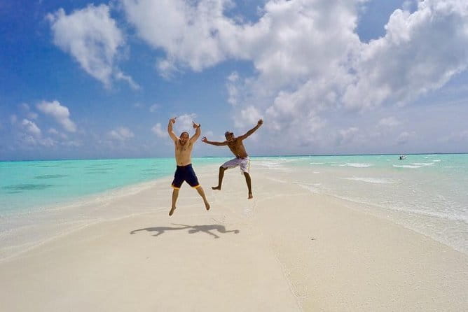 Maldives Dive Cruise Central Atolls Adventure - Princess Maani style comfort: cabins, cleaning, and real help from the crew