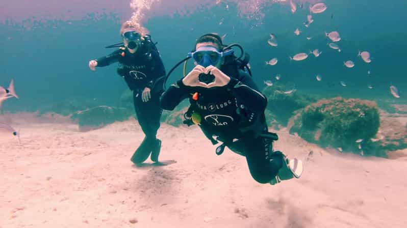Malta, Scuba diving with instructor - Getting to DiveBase Malta and what happens before the water