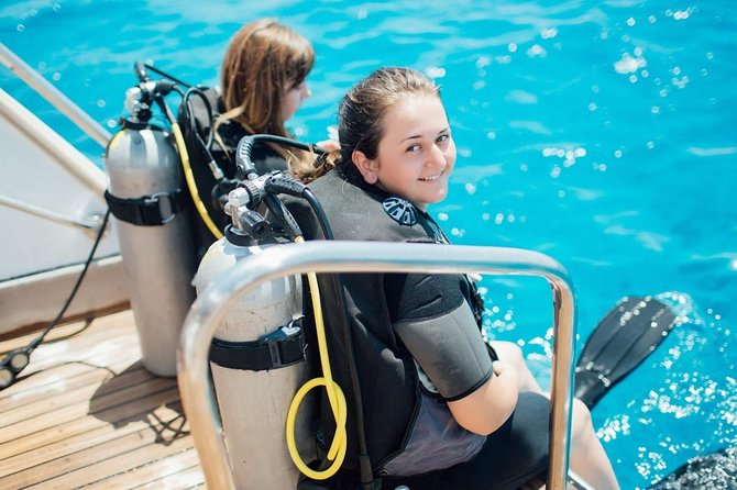 Marmaris Scuba Diving Experience with Lunch & Hotel Transfers - Two underwater sessions plus lunch: how the day stays focused