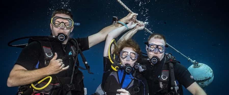 Maui: Intro to Scuba Diving from Shore - Lahaina - A shore-based intro that teaches safety first