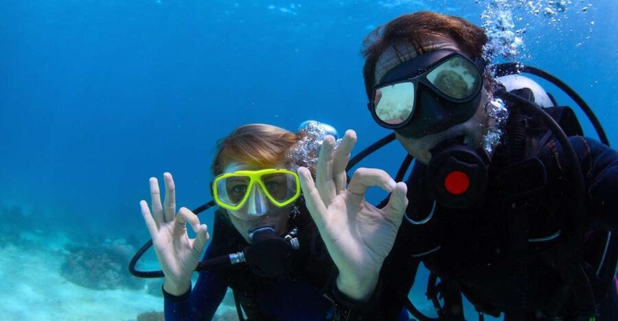 Menorca: Baptism Scuba Diving in Marine Reserve - Timing rules and aftercare: the 12-hour flight note matters