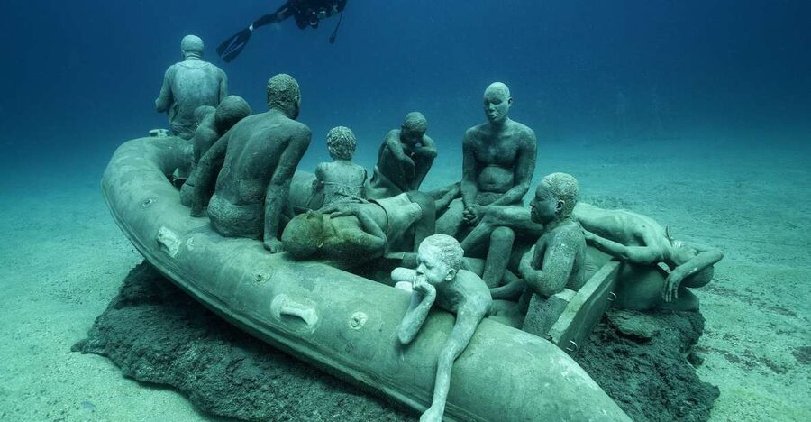 Museo Atlantico: Diving Class for Non-Certified Divers - Why Museo Atlántico feels different from a regular first-timer course