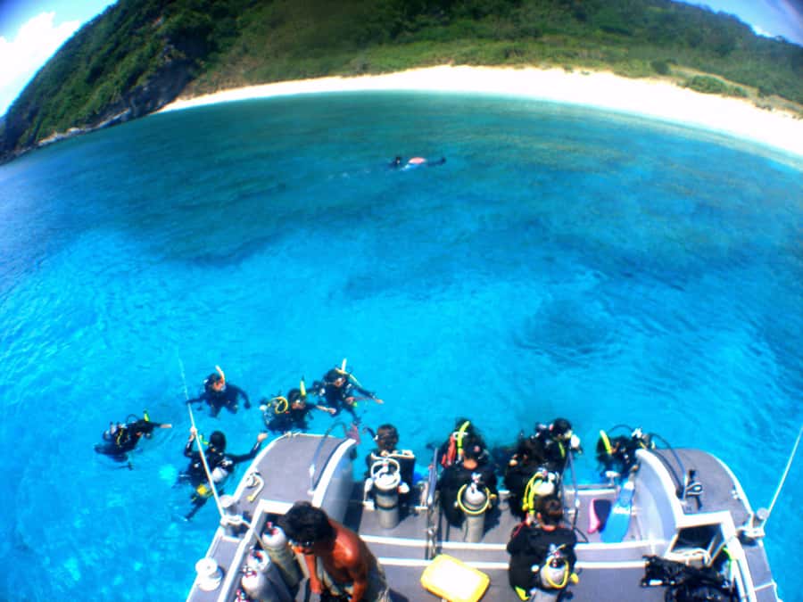 Naha:Kerama Island Experience Dive/Snorkeling/Whale Watching - Your intro scuba session: practice first, then go underwater