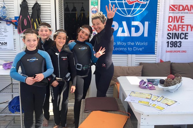 PADI Discover Scuba Diving for Beginners at Ouranoupoli|Chalkidiki|Greece - Ouranoupoli is a smart place to learn scuba