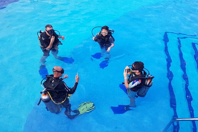 PADI Open Water Diving Certification Course Activity - Stop 1: Museo Subacuatico de Arte (MUSA) and why it’s a smart training target