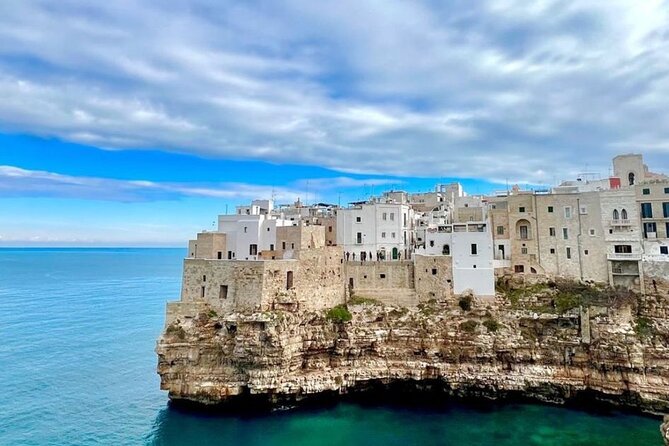 Polignano a Mare luxury boat tour, aperitif, diving and snorkeling - Your 90-Minute Window: How the Timing Works