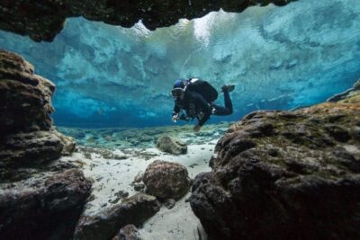Polignano a Mare: Scuba Experience with certification - Meeting at Lido Cala Paura and finding your guide flag
