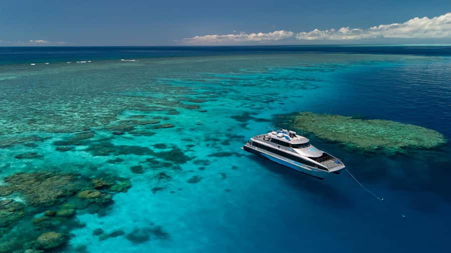 Port Douglas: Silversonic Great Barrier Reef Dive & Snorkel - Sailing Out to the Outer Great Barrier Reef From Port Douglas