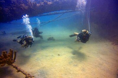 Private First-Time Dive on Aruba’s Reef and Wreck Site - Private by Design: What Max Four People Really Changes