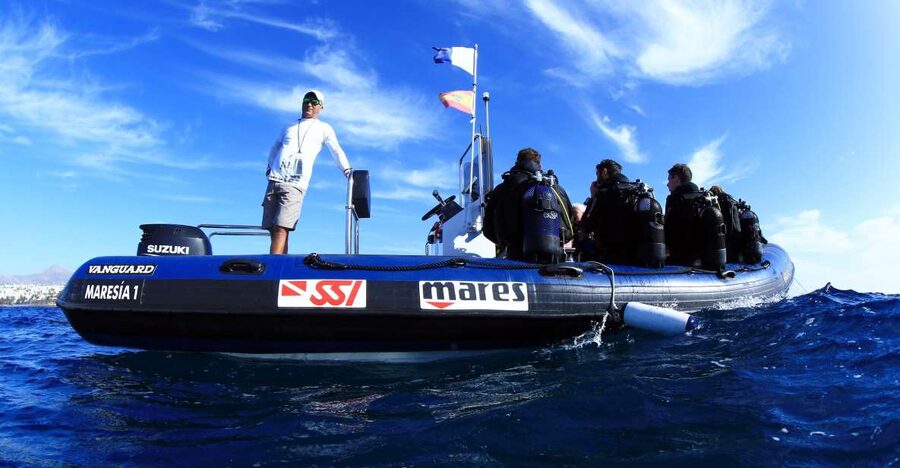 Puerto del Carmen: Guided Scuba Dive (certified only) - Key things I’d zoom in on before booking