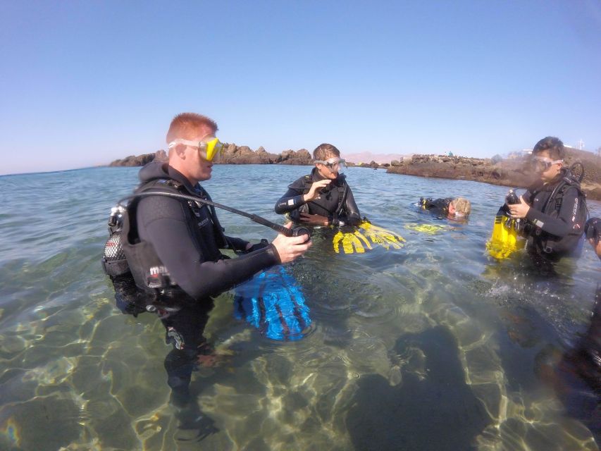 Puerto del Carmen: Try Scuba Diving for Beginners - From welcome coffee to gear fit: why the first 30 minutes set the tone