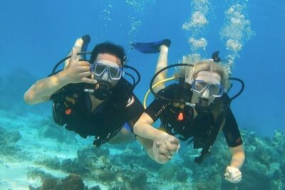 Romantic Dive for beginners in Bora Bora (2 people) with Video - The instructor-led flow: how beginners are set up for success
