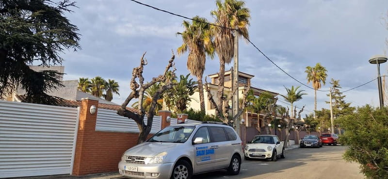 Salou: Scuba Diving for beginners with hotel pickup - Health Exam Rules: Who This Experience Is and Isn’t For
