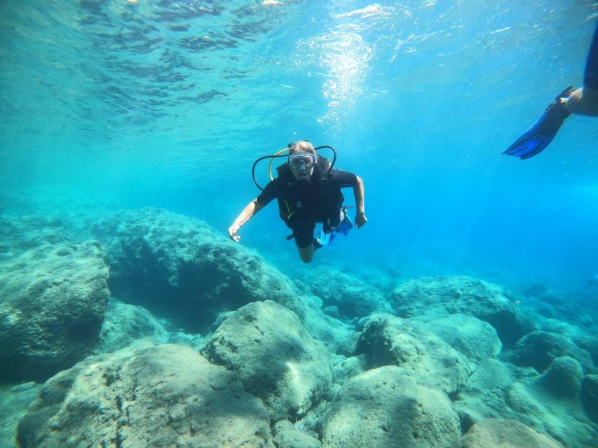Santorini: Scuba Diving Experience in Caldera for Beginners - Should You Book This Beginner Santorini Caldera Session?
