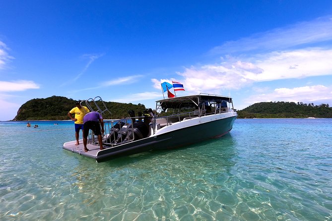 Scuba Dive in Koh Lanta, Thailand - On the Water: What the Boat Day Feels Like