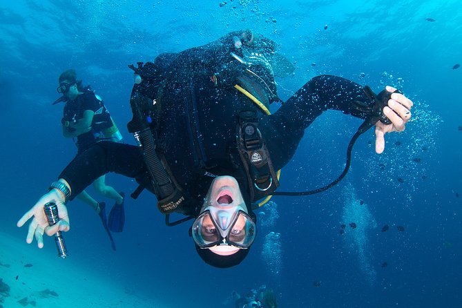 Scuba Dive in Koh Lanta, Thailand - Stop 1: Koh Haa Island and the Big-Fish Chances