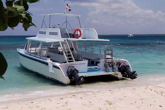 Scuba Diving at Catalina Island - 2 tank | 2 spots - Licenses, Instructor Credentials, and the Photo Upsell