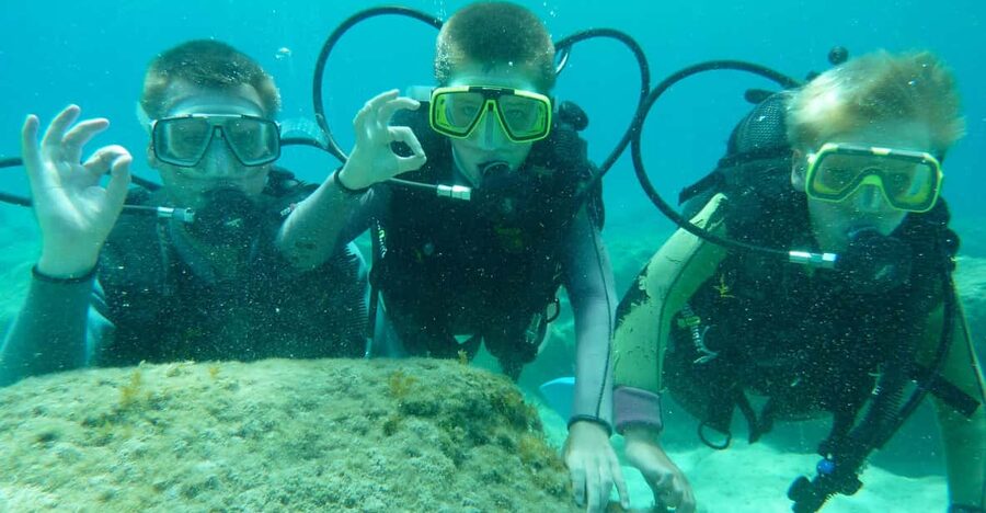 Scuba Diving Beginners/Experts Pefkos Lindos Rhodes Greece - Gear, Group Setup, and Why the Staff Ratio Matters