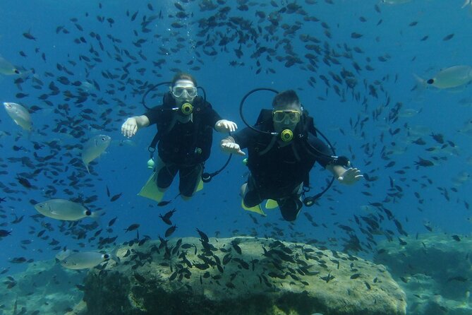 SCUBA DIVING first time experience - Your first real underwater time: gradual down to 10 meters