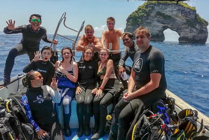 Scuba Diving in Nusa Penida - Manta Point - The speedboat day plan: 45 minutes each way, lots of sea time