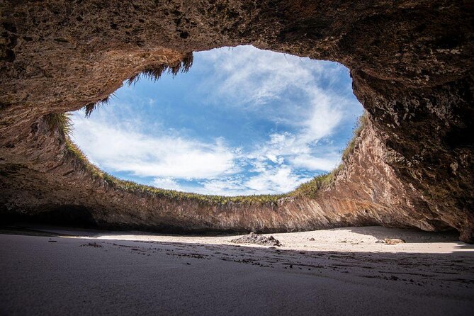 Scuba Diving Marietas Islands - Sayulita to the Marietas Islands: the “easy out” factor