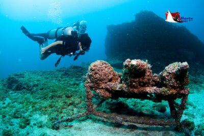 Scuba Diving Puerto Vallarta Undersea Arcos or Marietas - Los Arcos de Mismaloya: practice depths around 20 ft and the big wall up to 1600 ft