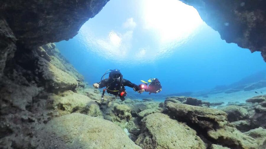 Scuba Diving - Tunnels & Caves - Cape Greco - private guided - Underwater highlights at Cape Greco: Lava rock tunnels and wildlife you can actually name