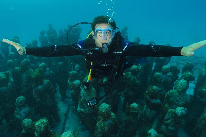 Scuba Diving Under Water Museum and Reef for beginners - Logistics that affect comfort: gear, wetsuits, and the human stuff