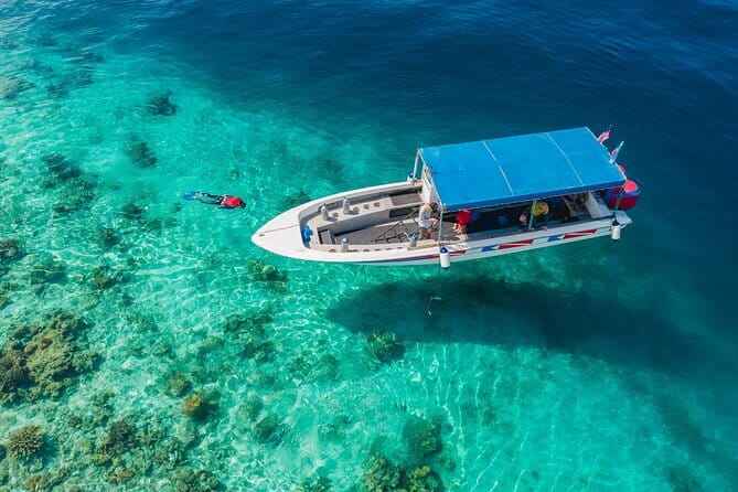 Semporna Hike Bohey 3 Island Snorkel Dive Tour and Lunch - The Bohey Dulang hike: 600 meters of switchbacks and lagoon views