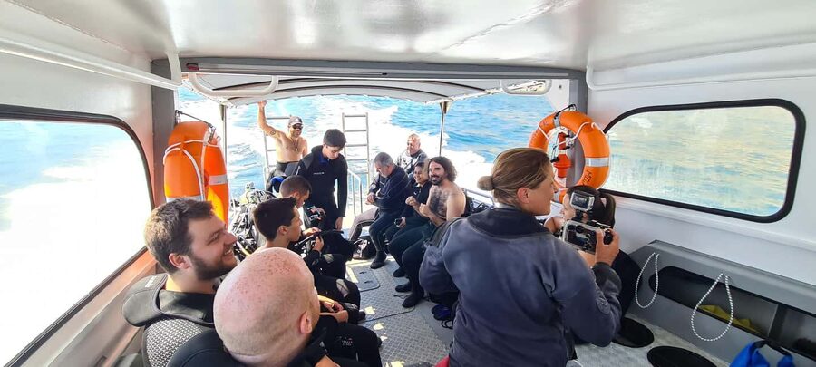 Sesimbra: First Scuba Diving Experience in the Ocean - Instructors and language support: what makes it feel safe