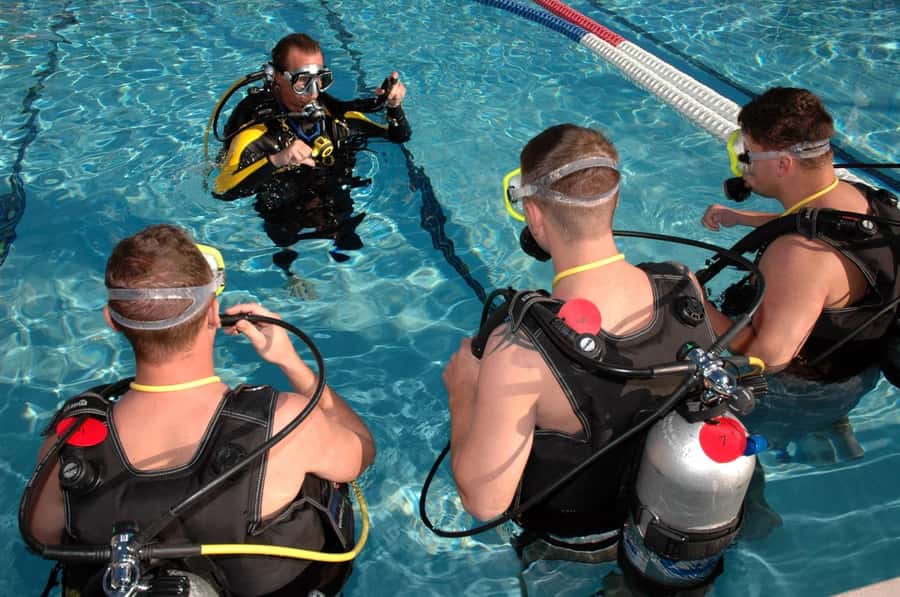Sharm el Sheikh: PADI Diving Courses Package - Instructor experience and language: how to make the most of it