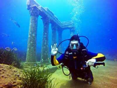 Side: Scuba Diving Tour Journey To The Depths Of The Blue - Pickup and getting to the port: comfortable bus, then a proper briefing