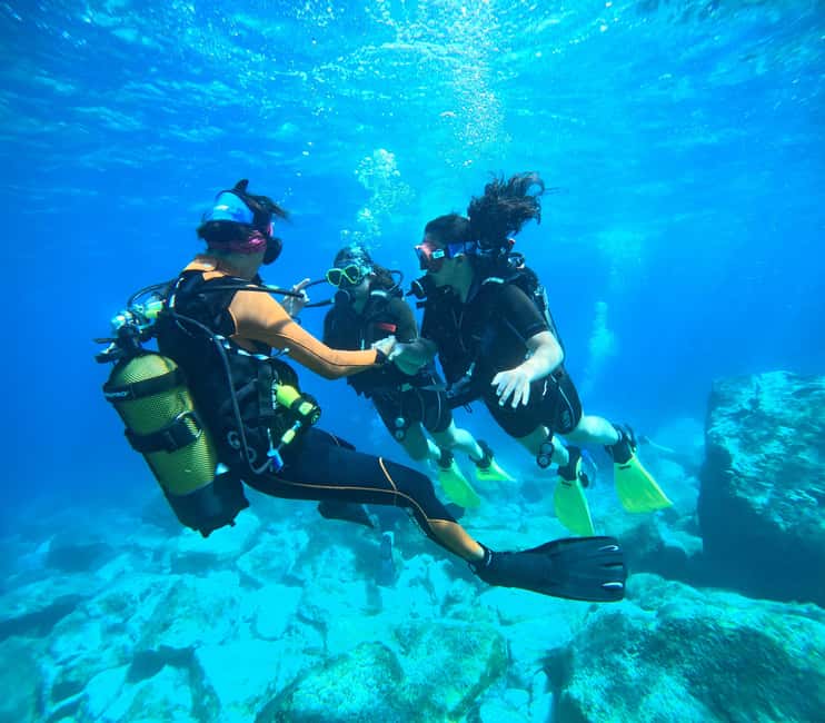 Sithonia: Scuba Diving Experience for Beginners - Safety briefing at ACROTEL Athena Pallas: what they focus on