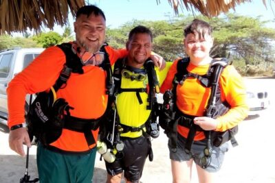 Small-Group Aruba Scuba Diving for Non-Certified Divers - The 2pm schedule and the Tres Trapi meeting point