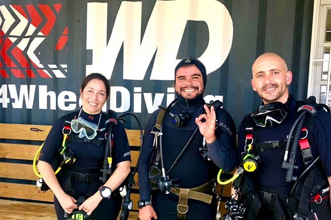 Small Group Diving experience in Caribbean - Safety and support on board: oxygen is not just a checkbox