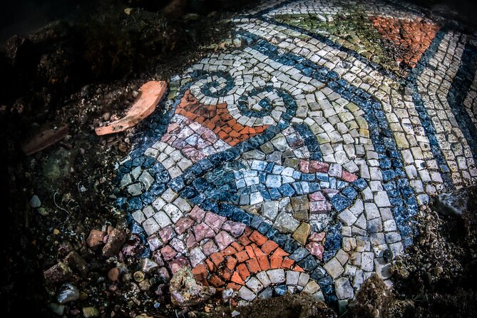 Snorkeling among the Submerged Archaeological Finds of Baia da Napoli - Who this suits best (and who should think twice)