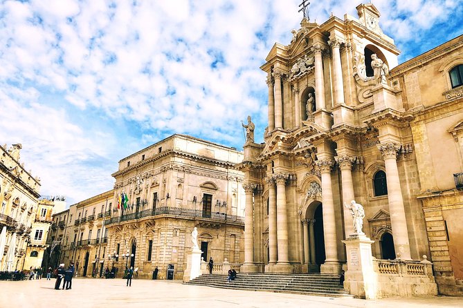 Syracuse: Ortigia Deep Dive Cultural Tour (max 6 Guests) - Key highlights to expect on this Ortigia cultural walk
