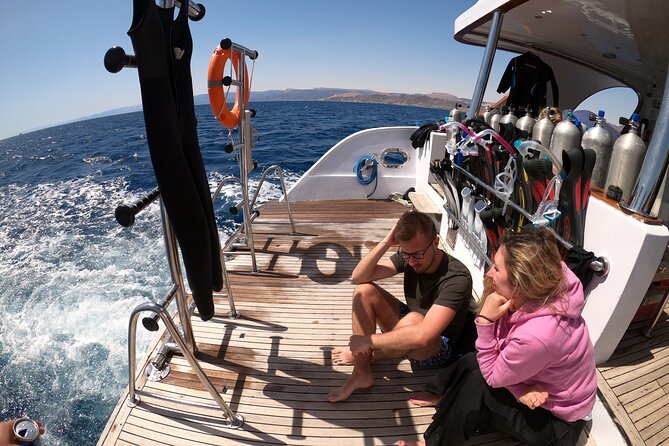 Take advantage of a half-day boat dive experience in Red sea of Aqaba. - Your included photos and video: why this is more than a souvenir