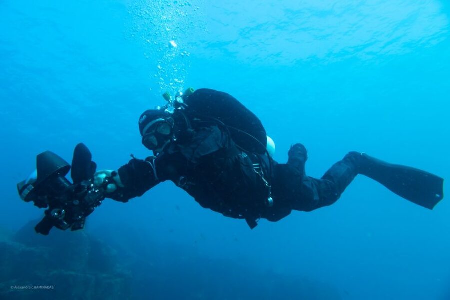 Tenerife : Private Dive for Beginners from a Boat - What Happens Underwater: Guided Steps and Around 15 Minutes In