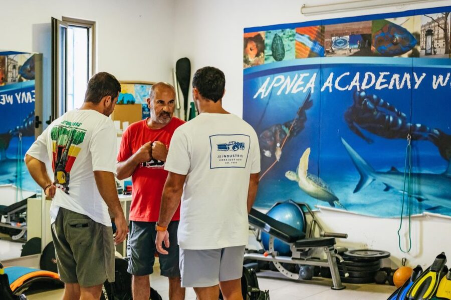 Tenerife: Scuba Diving Experience with Instructor and Gear - Gear, Photos/Videos, and the Diploma You Get After