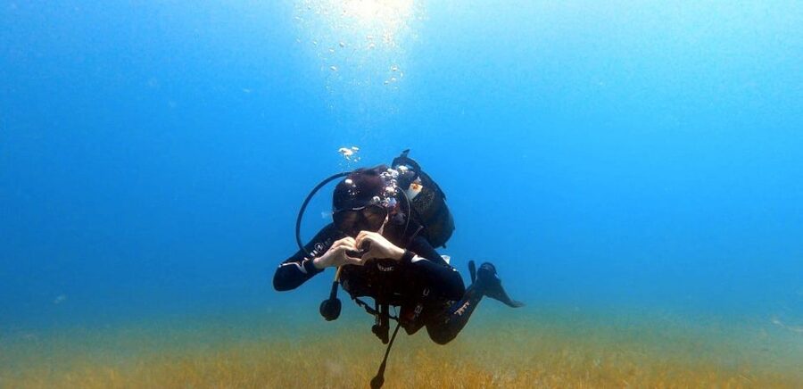 Tenerife: Scuba Diving Lesson and Abades Protected Area Dive - Small group coaching: what “max 2 per instructor” changes