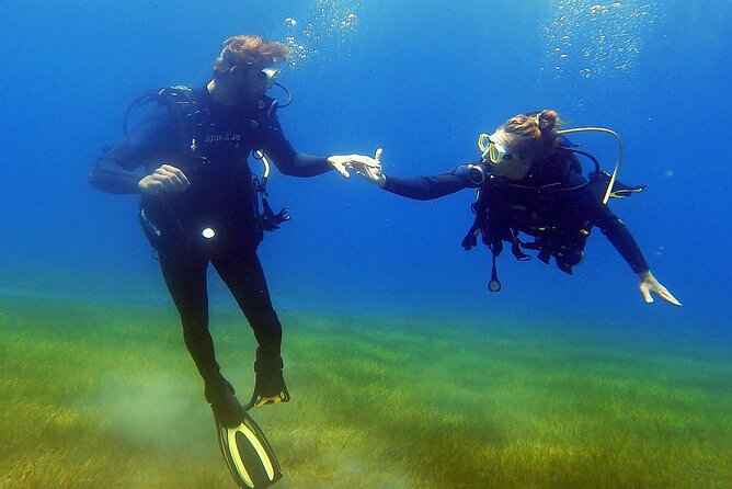 Tenerife Under The Sea - dive into 1-1 personalised experience - The first minutes in water: shallow, steady, and standable
